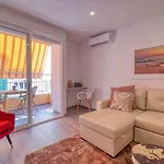 Luxury Pozo I 아파트